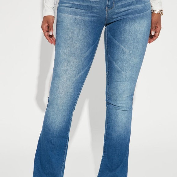 Fashion Nova | Bring It Down Flare Jeans - Medium Blue Wash | Size 18 - Picture 6 of 6